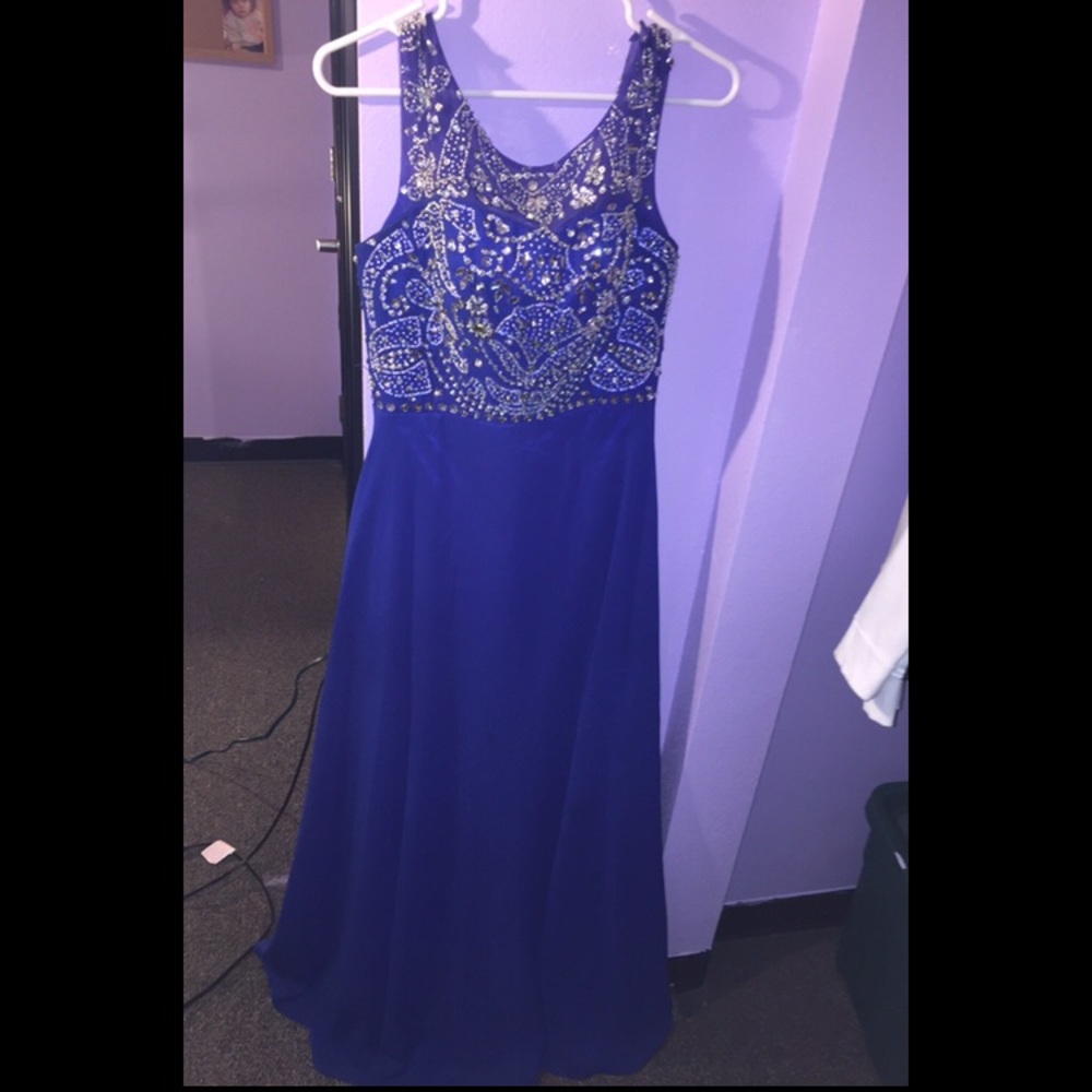 Blue prom dress with jewels